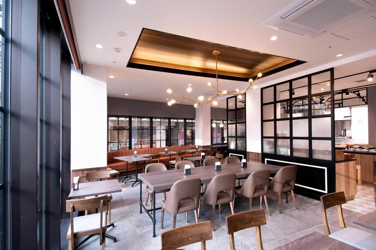 Kobe Plaza Hotel West Екстер'єр фото